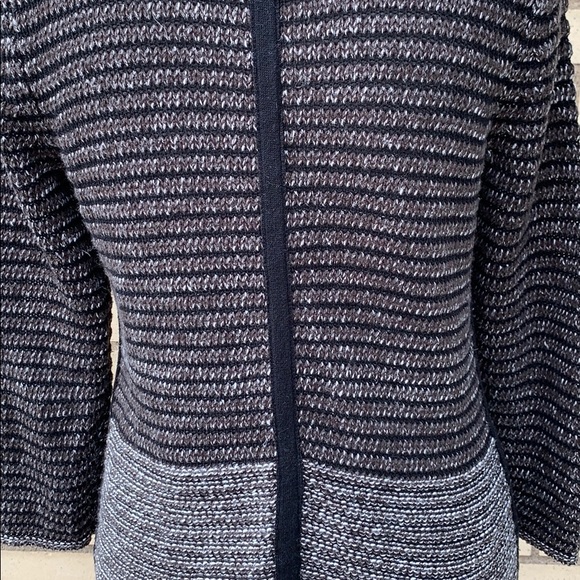 Ann Taylor Loft Gray Stripe Cardigan Style Eye-hook Closure Sweater NWOT - Picture 4 of 10